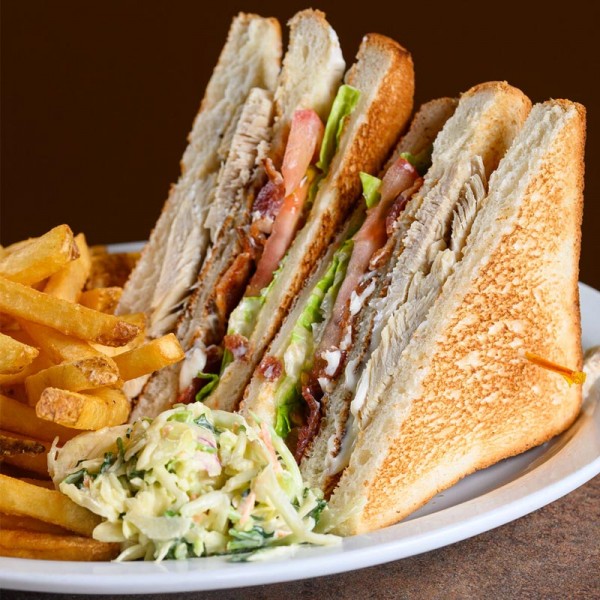 Pub Club Sandwich